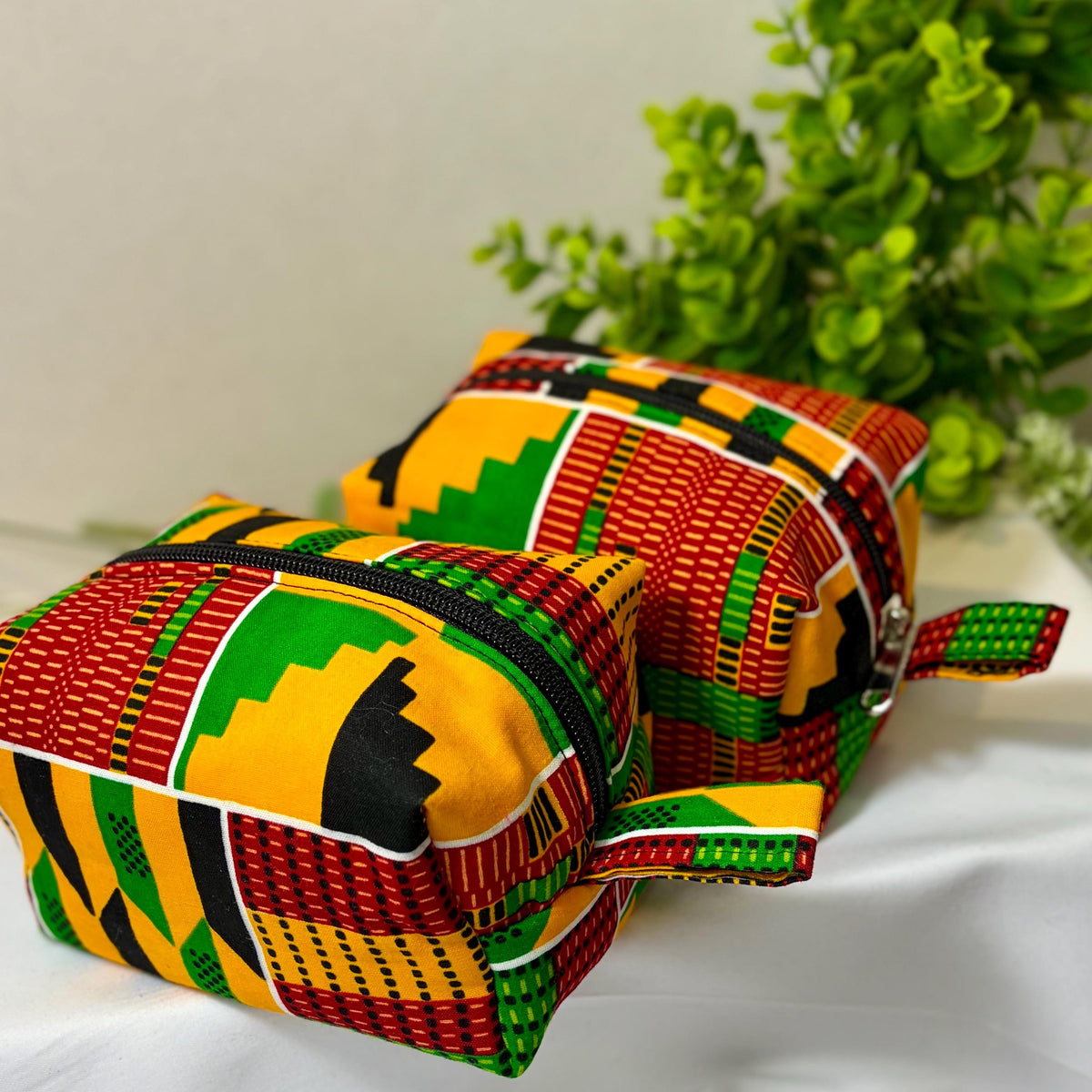 African print makeup bag gift, Ankara cosmetics storage bag, Colorful boxy zipper pouch