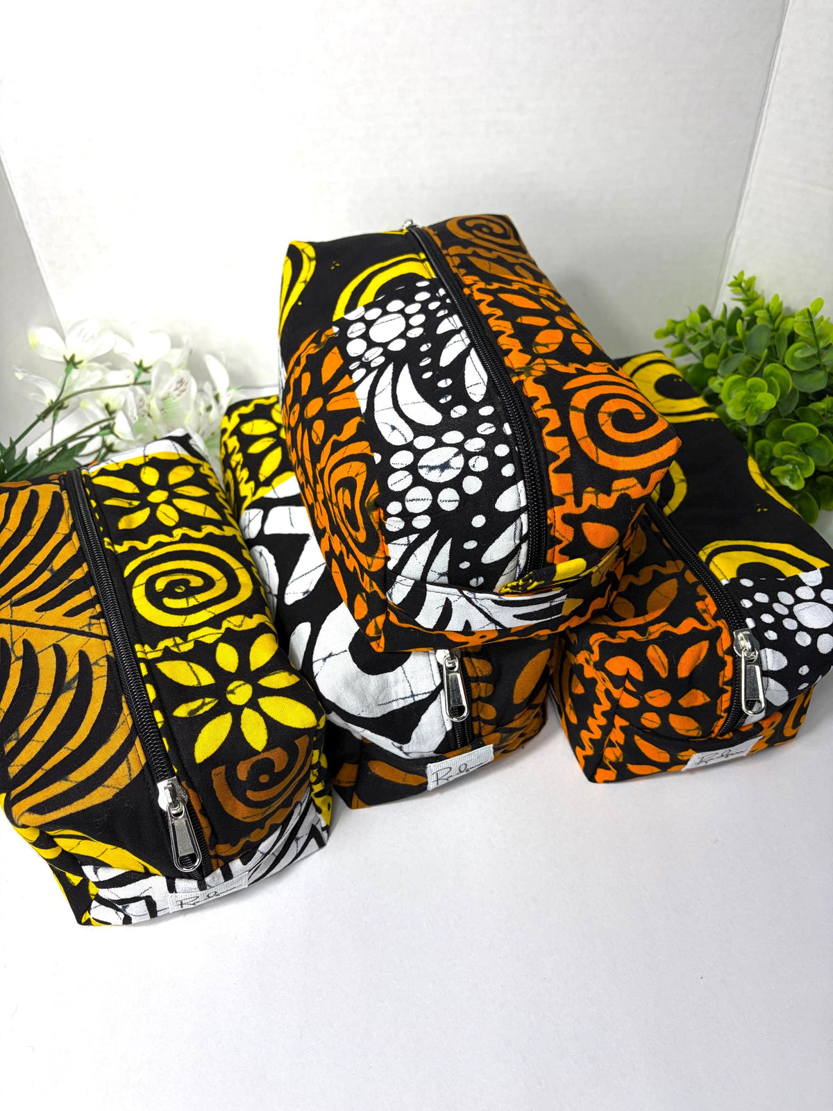 Makeup Bag, Ankara Pattern Cosmetic Pouch, African Print Travel Gift Set