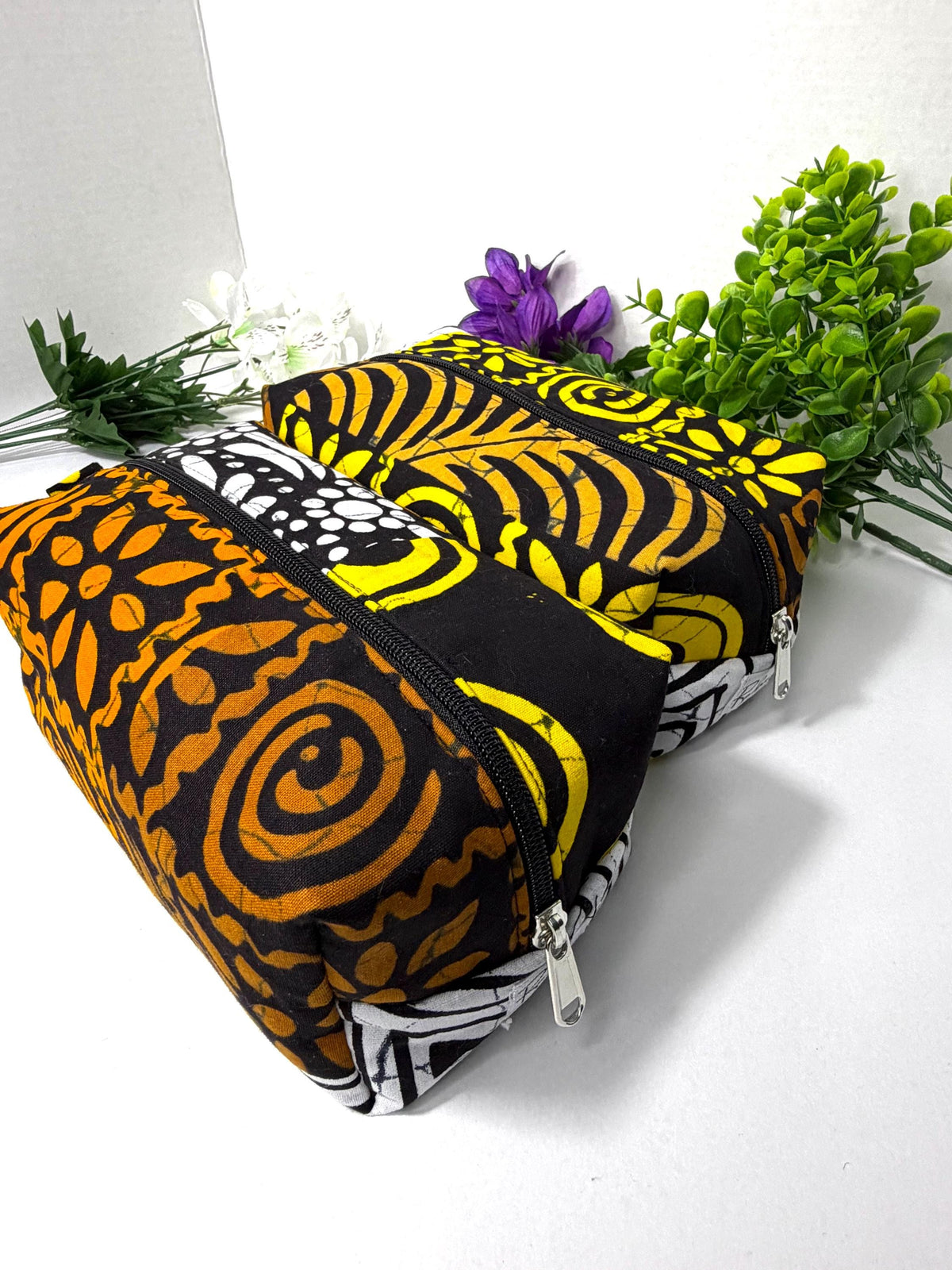 Makeup Bag, Ankara Pattern Cosmetic Pouch, African Print Travel Gift Set