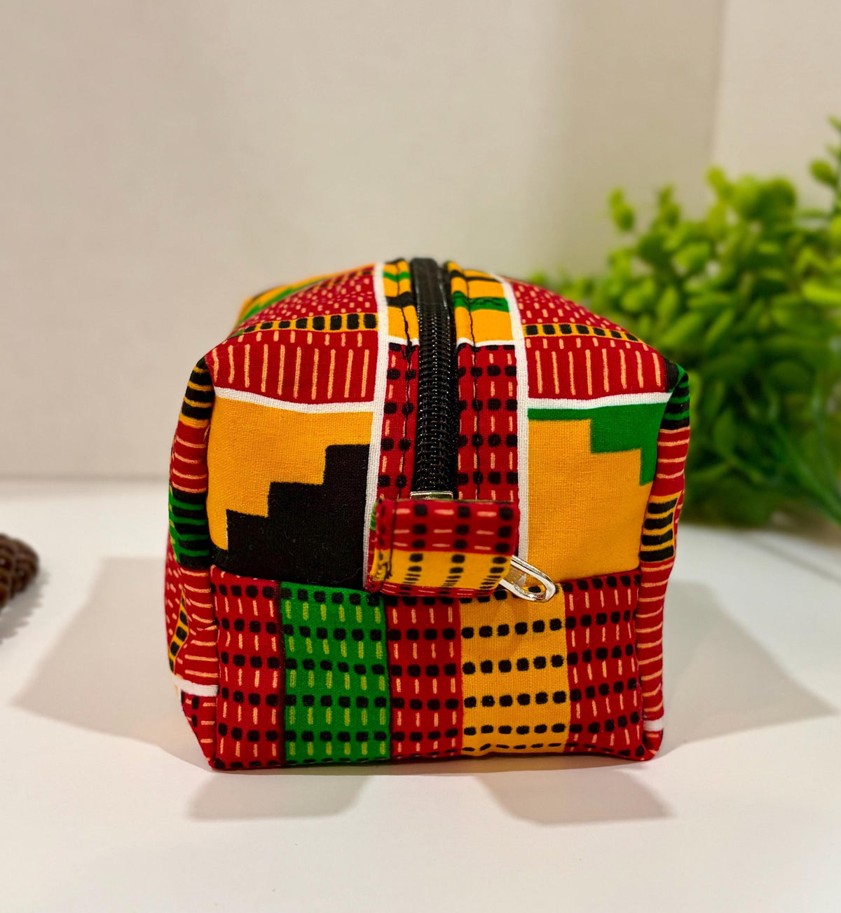 Personalized African print makeup bag gift, Ankara cosmetics storage bag, Colorful boxy zipper pouch