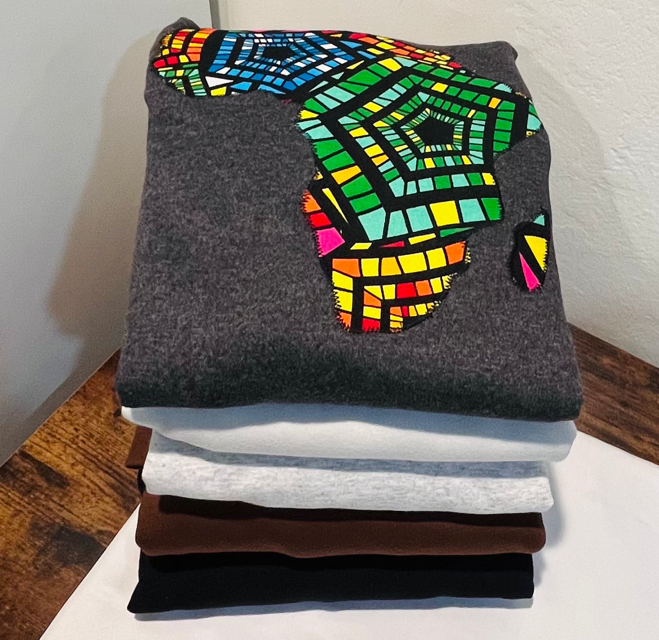 Sweatshirt with African map