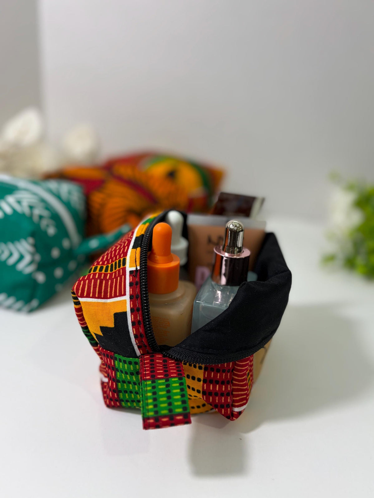 African print makeup bag gift, Ankara cosmetics storage bag, Colorful boxy zipper pouch